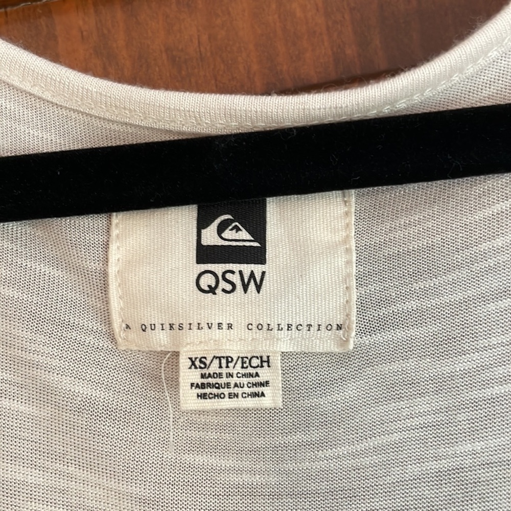 Quicksilver Tank Top - Picture 3 of 4
